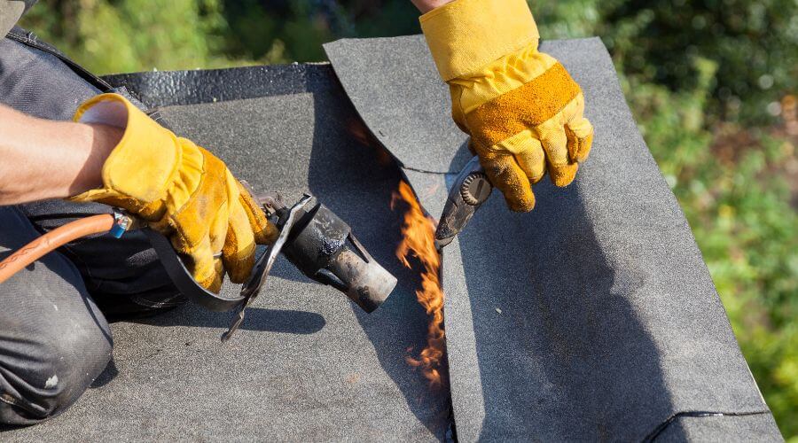 Expert Emergency Roof Repairs services in Branchport, NY